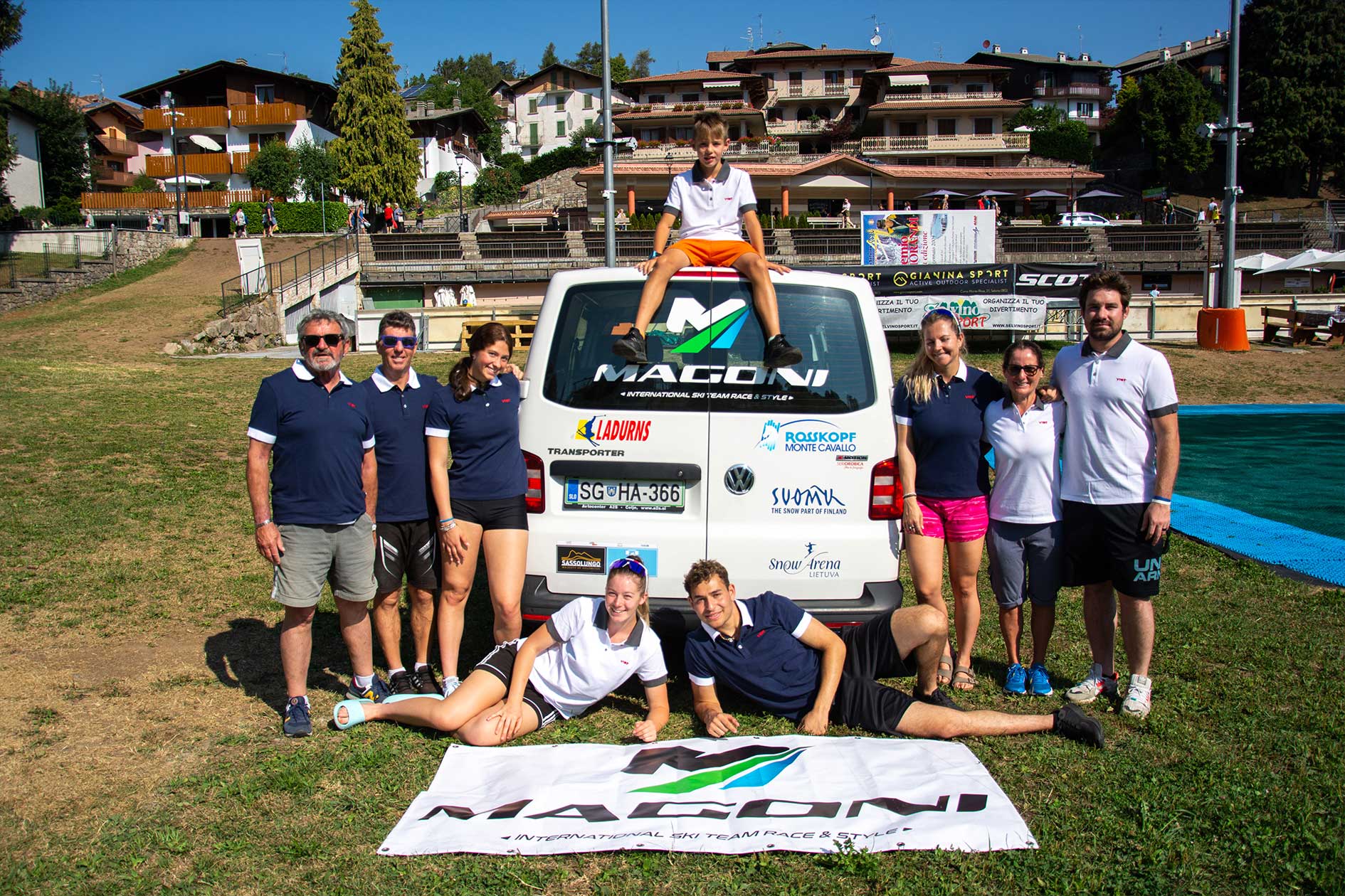 In this episode, an interview with Paoletta Magoni, an Olympic champion in Sarajevo-1984 and a sister of one of the most successful ski coaches Livio Magoni.